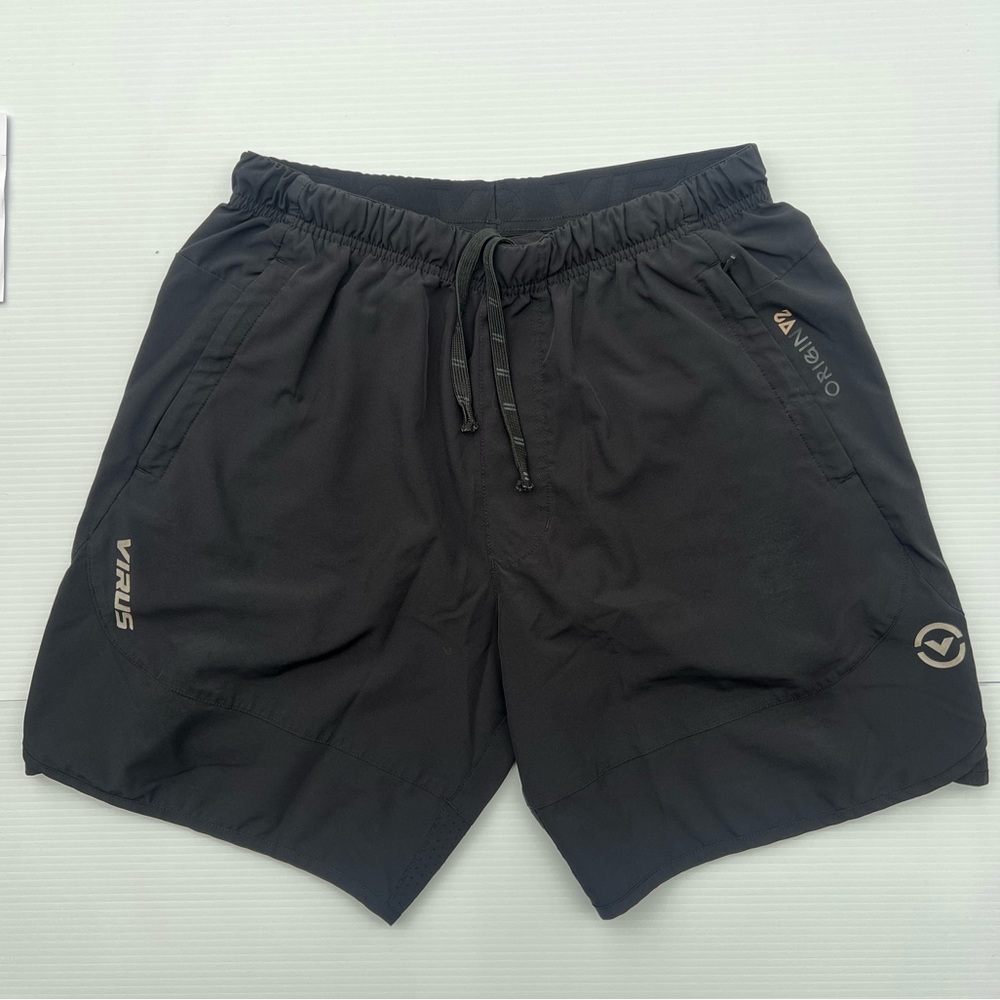 Men's Virus Origin 2 Shorts Medium Black  7.5” inseam